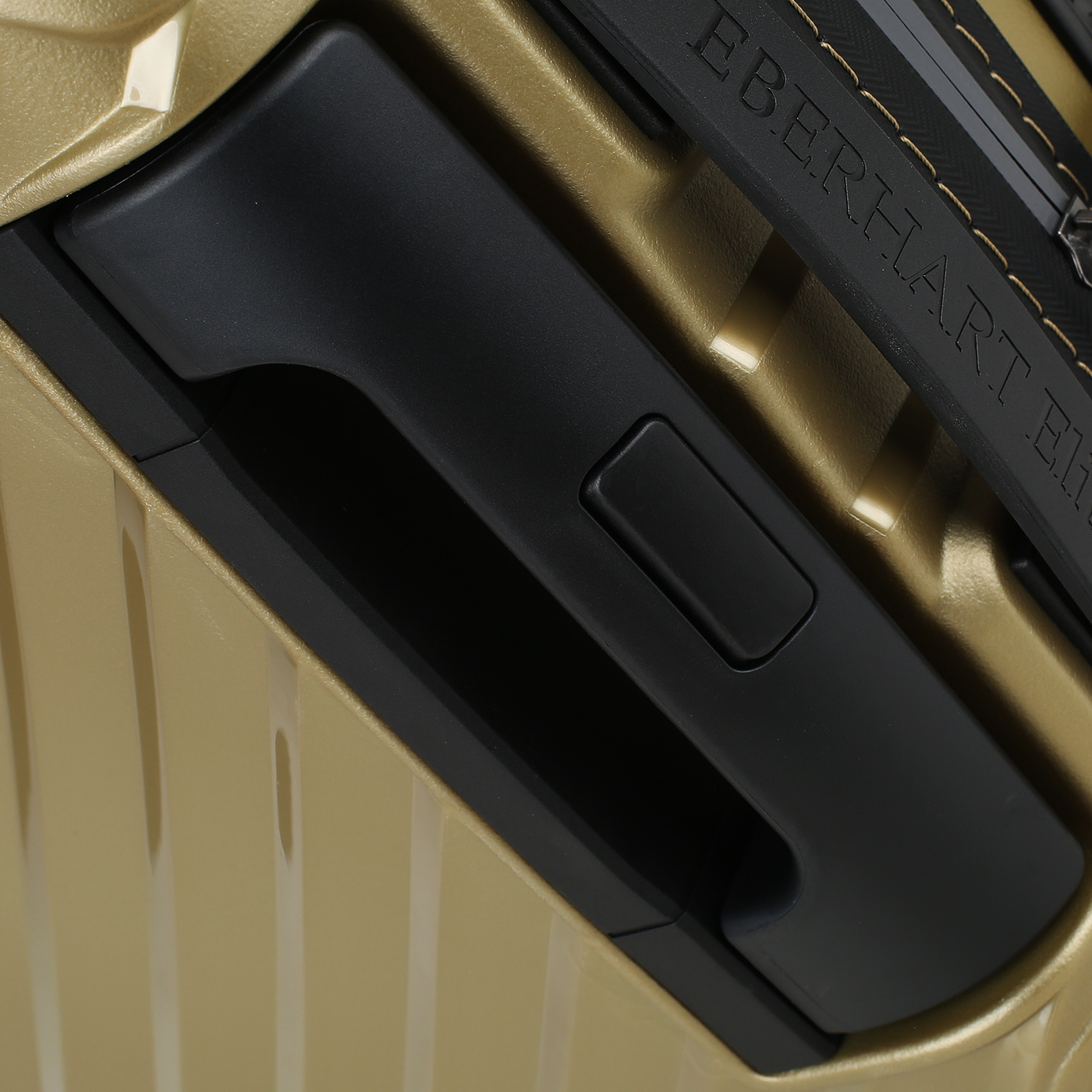 Чемодан для ручной клади из полипропилена Eberhart Chronos