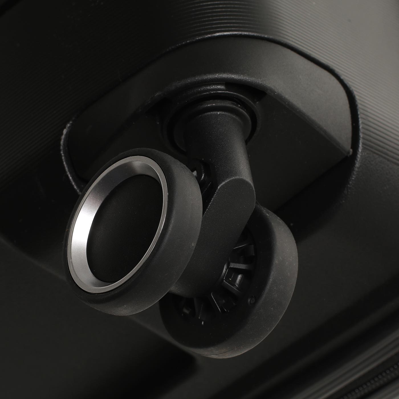 Чемодан Sun Voyage Elite