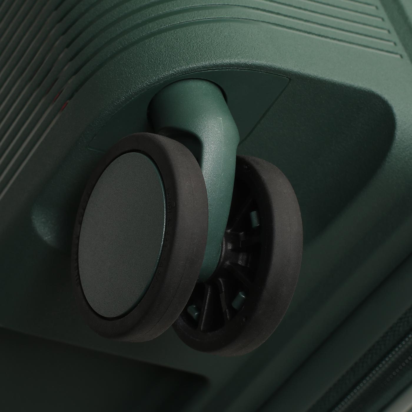 Чемодан маленький S из поликарбоната Echolac Forza