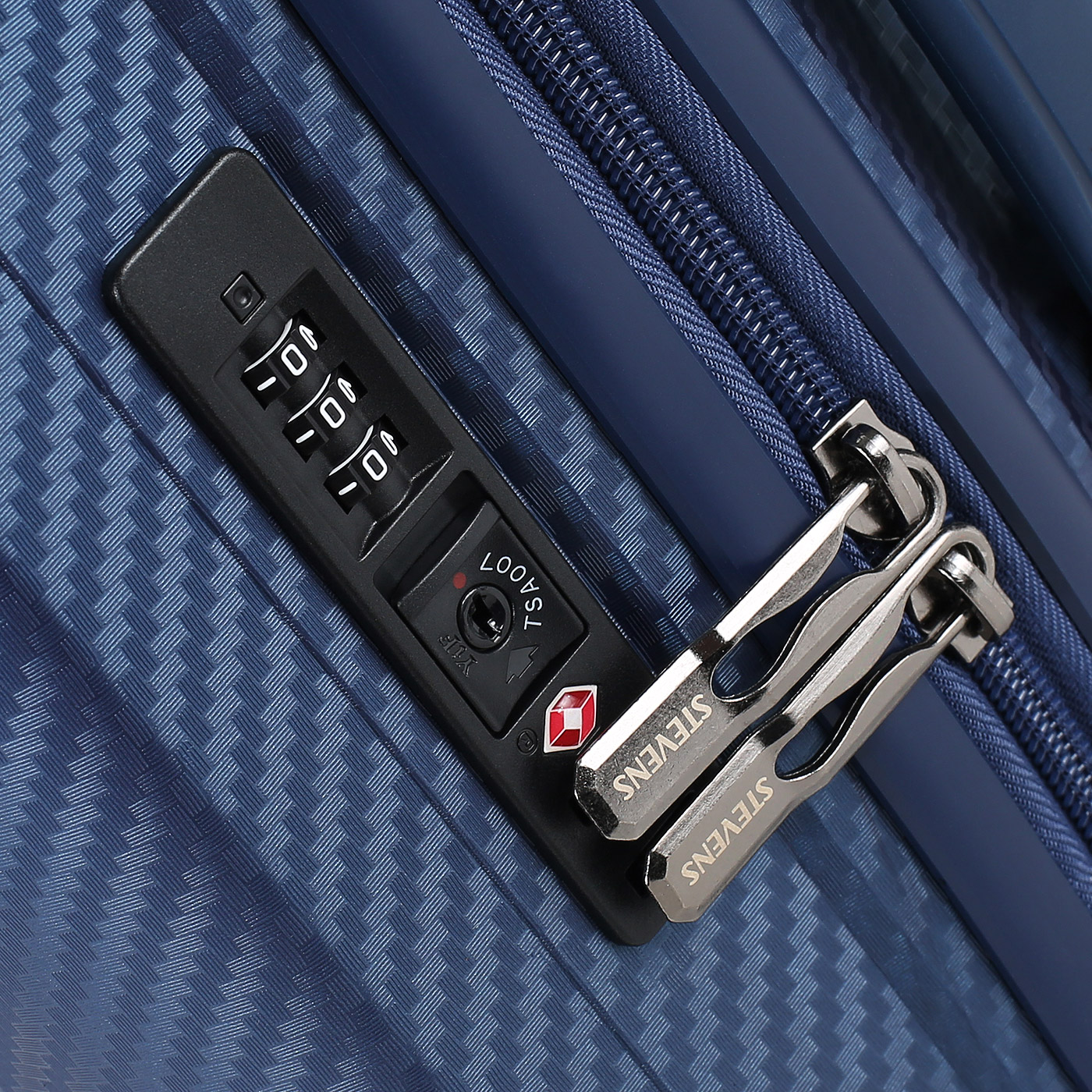 Чемодан маленький S из полипропилена с кодовым замком Stevens Morocco